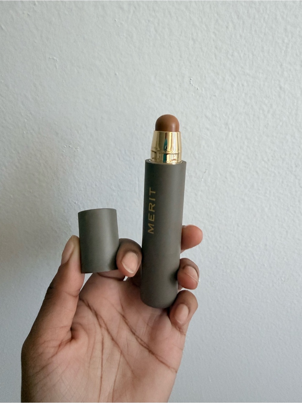 Merit foundation stick-amber